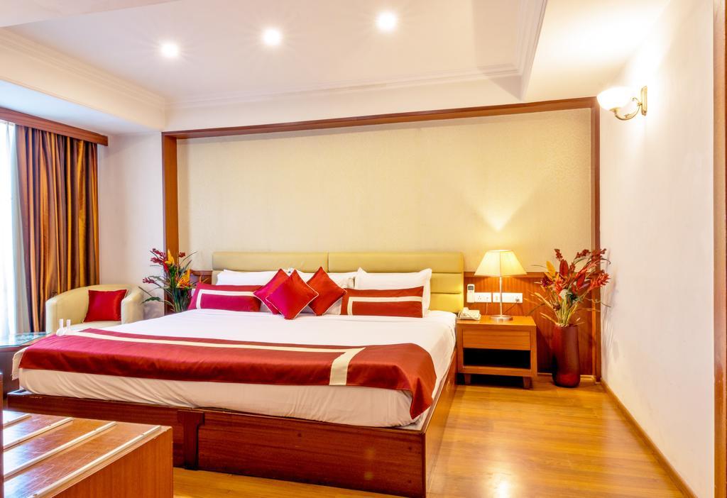 Octave Suites - Residency Rd Bengaluru Zewnętrze zdjęcie