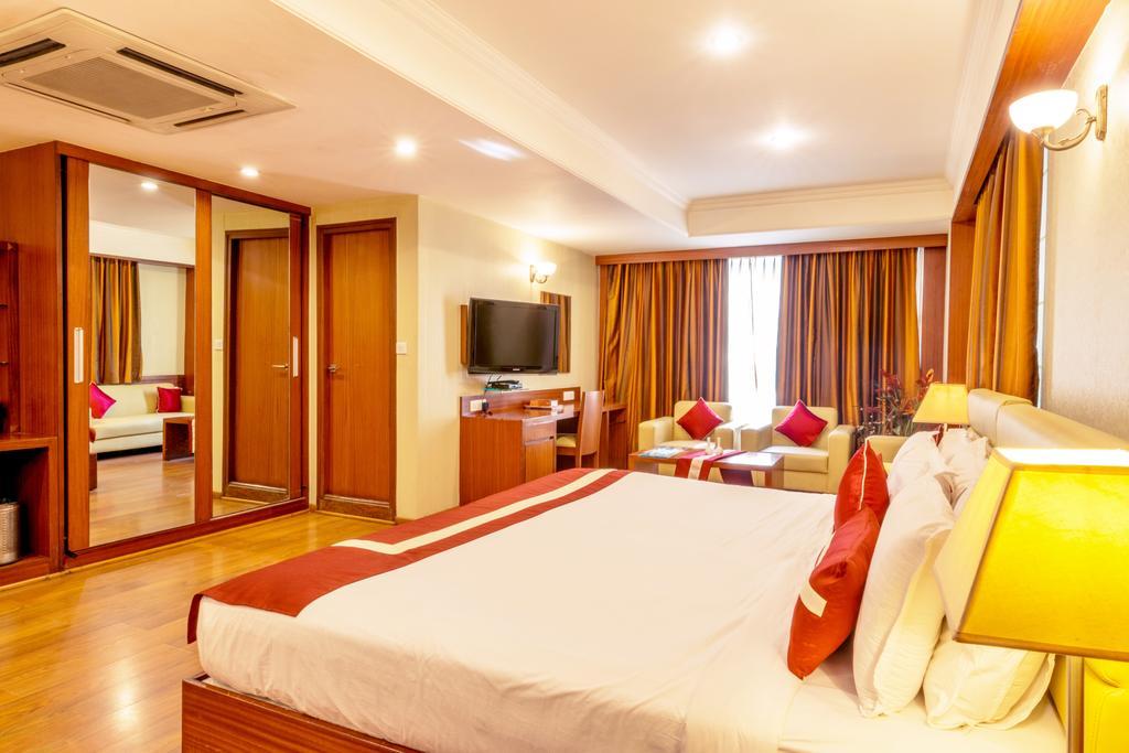 Octave Suites - Residency Rd Bengaluru Zewnętrze zdjęcie